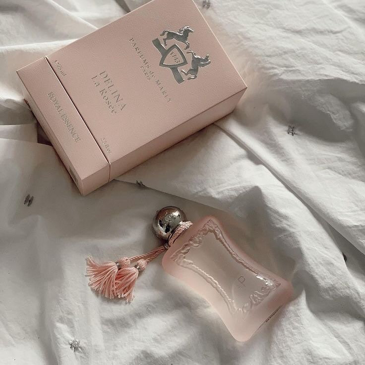مارلی دلینا لا رزه Marly Delina La Rose