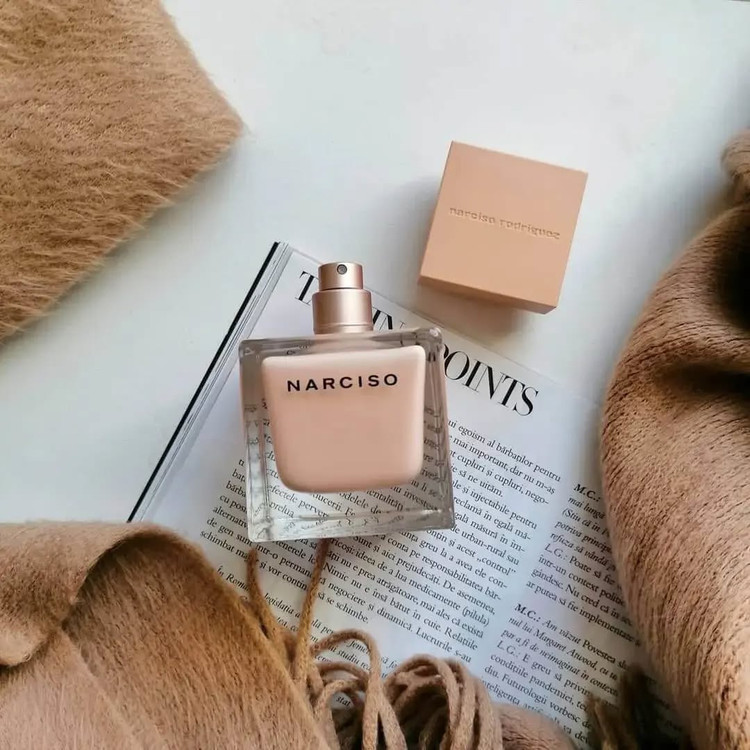 عطر نارسیسو رودریگز پودری Narciso Rodriguez Poudree