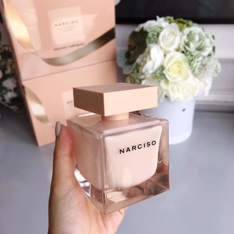 عطر نارسیسو رودریگز پودری Narciso Rodriguez Poudree