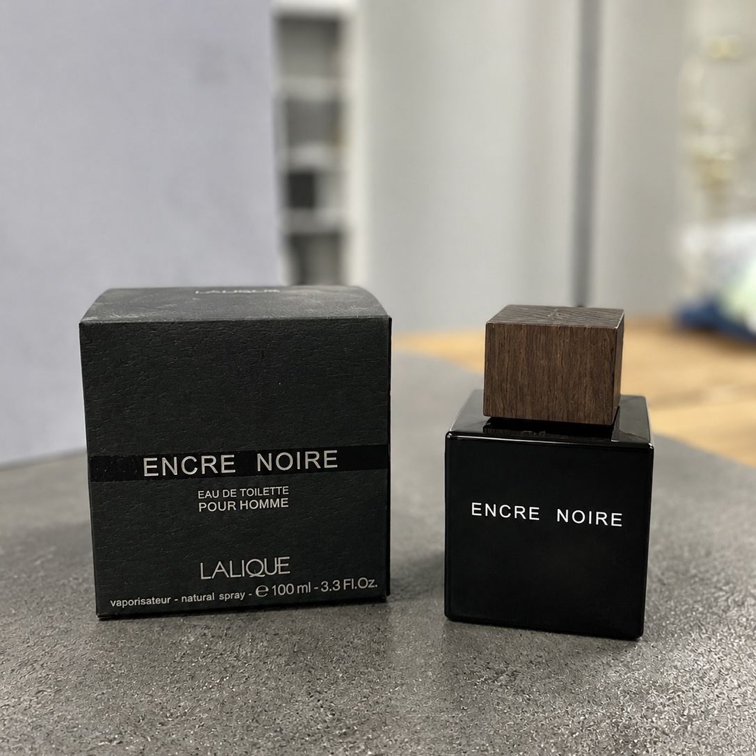 عطر انکر نویر لالیک | Lalique Encre Noire
