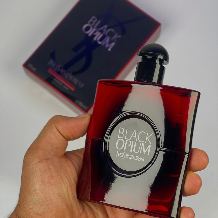 عطر بلک اوپیوم اور رد ایو سن لورن Yves Saint Laurent Black Opium Over Red