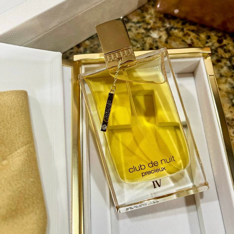 عطر آرماف کلاب د نایت پرسیوس IV زنانه | Club De Nuit Precieux