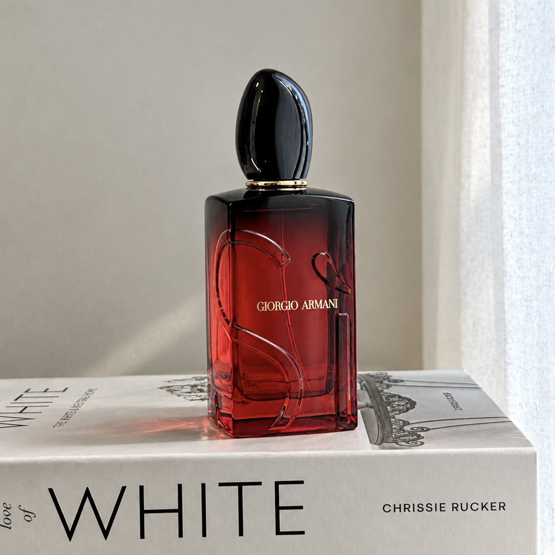 عطر سی پشن رد ماسک اینتنس جورجیو آرمانی | Si Passione Red Musk Intense Giorgio Armani