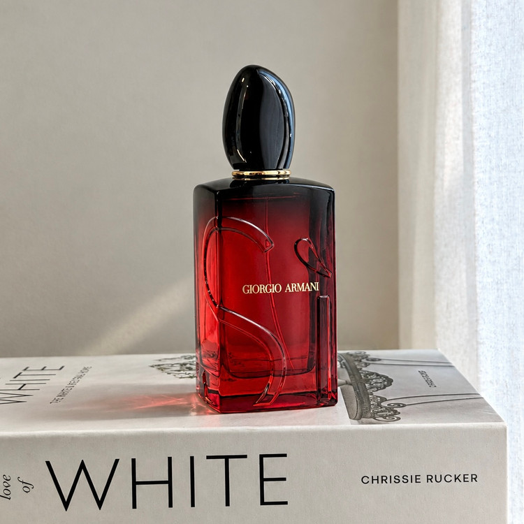 عطر سی پشن رد ماسک اینتنس جورجیو آرمانی | Si Passione Red Musk Intense Giorgio Armani