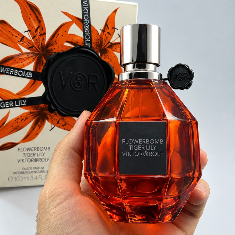 عطر فلاوربمب تایگر لیلی | Viktor & Rolf Flowerbomb Tiger Lily